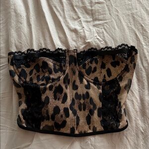 Fashion Nova Leopard Print Crop Top